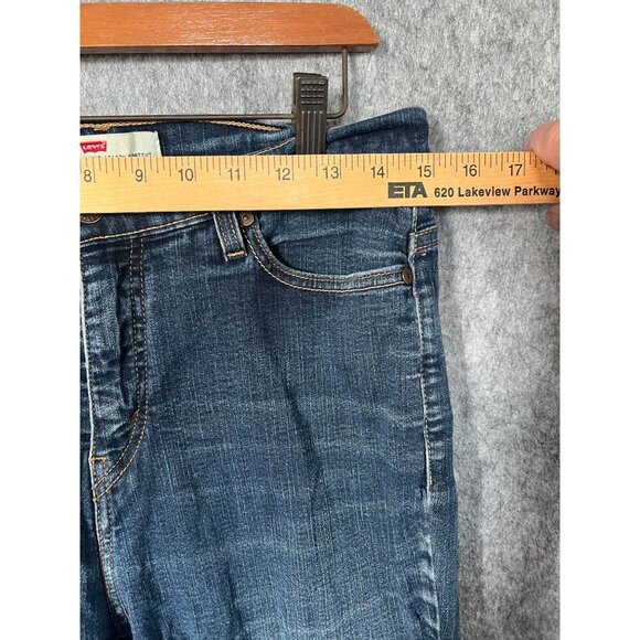 Levis 512 Bootcut  Perfectly  Slimming Jeans  Womens  30 /32 waist distressed - Picture 2 of 13